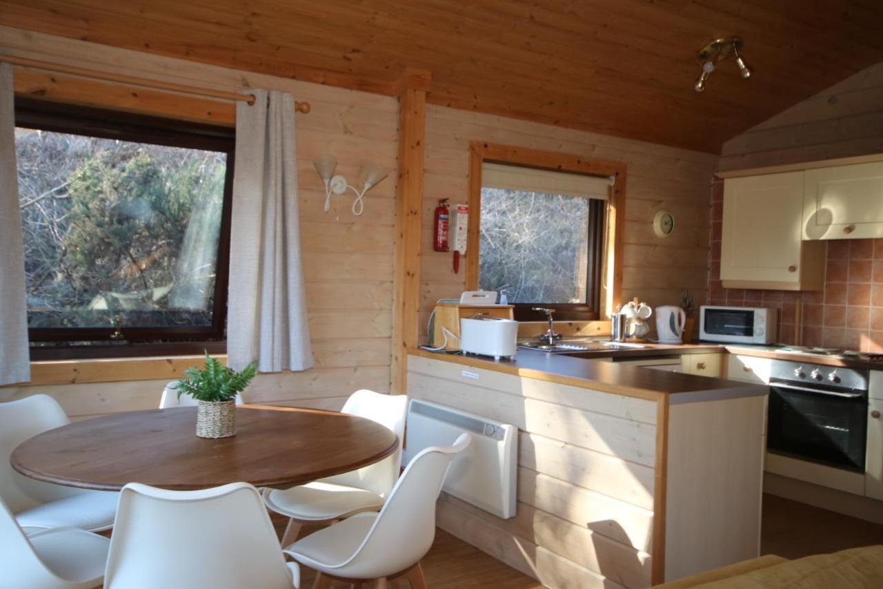 Hartland Hideaway Lodge Woolfardisworthy  Esterno foto