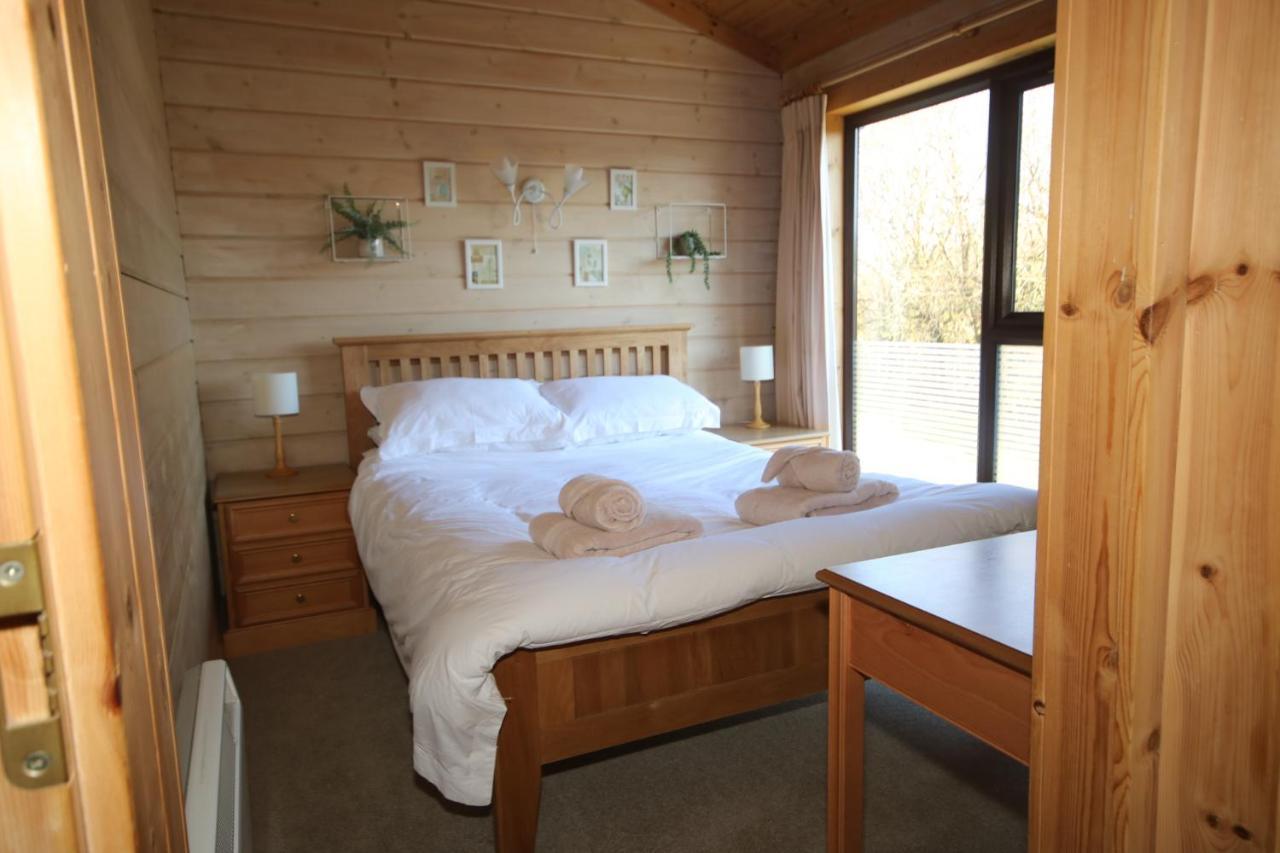 Hartland Hideaway Lodge Woolfardisworthy  Esterno foto